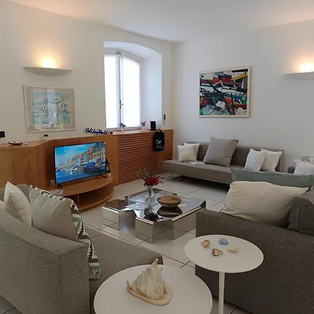 Giulia Excelsior By World Apartment *
