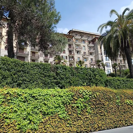 Apartment Giulia Excelsior By World Rapallo